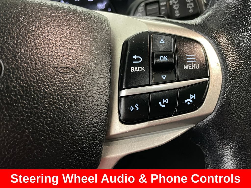 Used 2020 Ford Explorer XLT w/ Equipment Group 202A AWD/4WD image 30