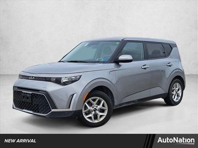 Used 2025 Kia Soul LX w/ LX Technology Package