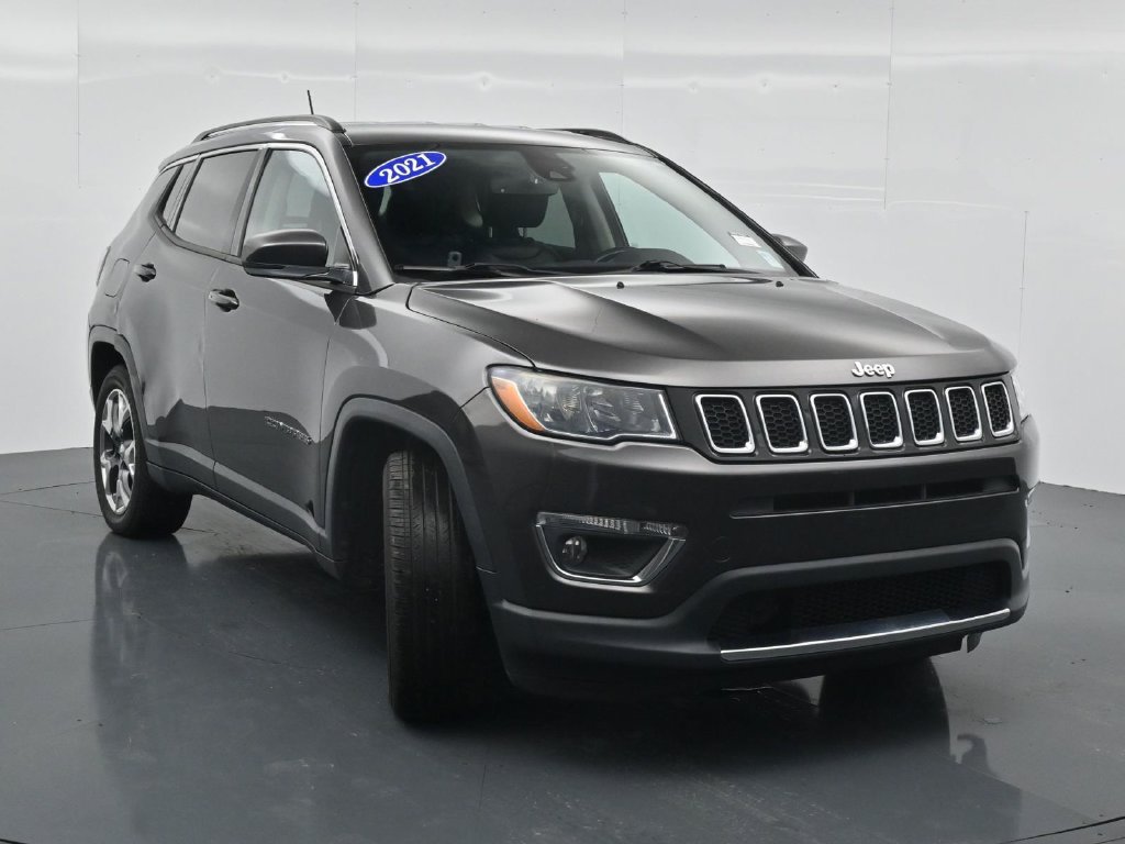 Used 2021 Jeep Compass Limited FWD image 3