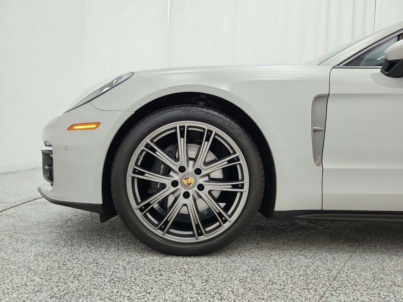 Used 2023 Porsche Panamera Platinum Edition RWD image 18