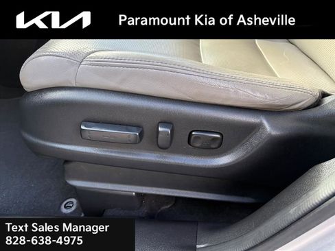 Used 2016 Honda CR-V Touring image 18