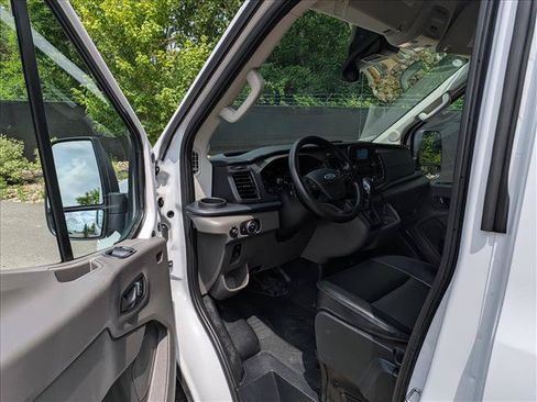 Used 2024 Ford Transit 250 148 High Roof AWD image 19