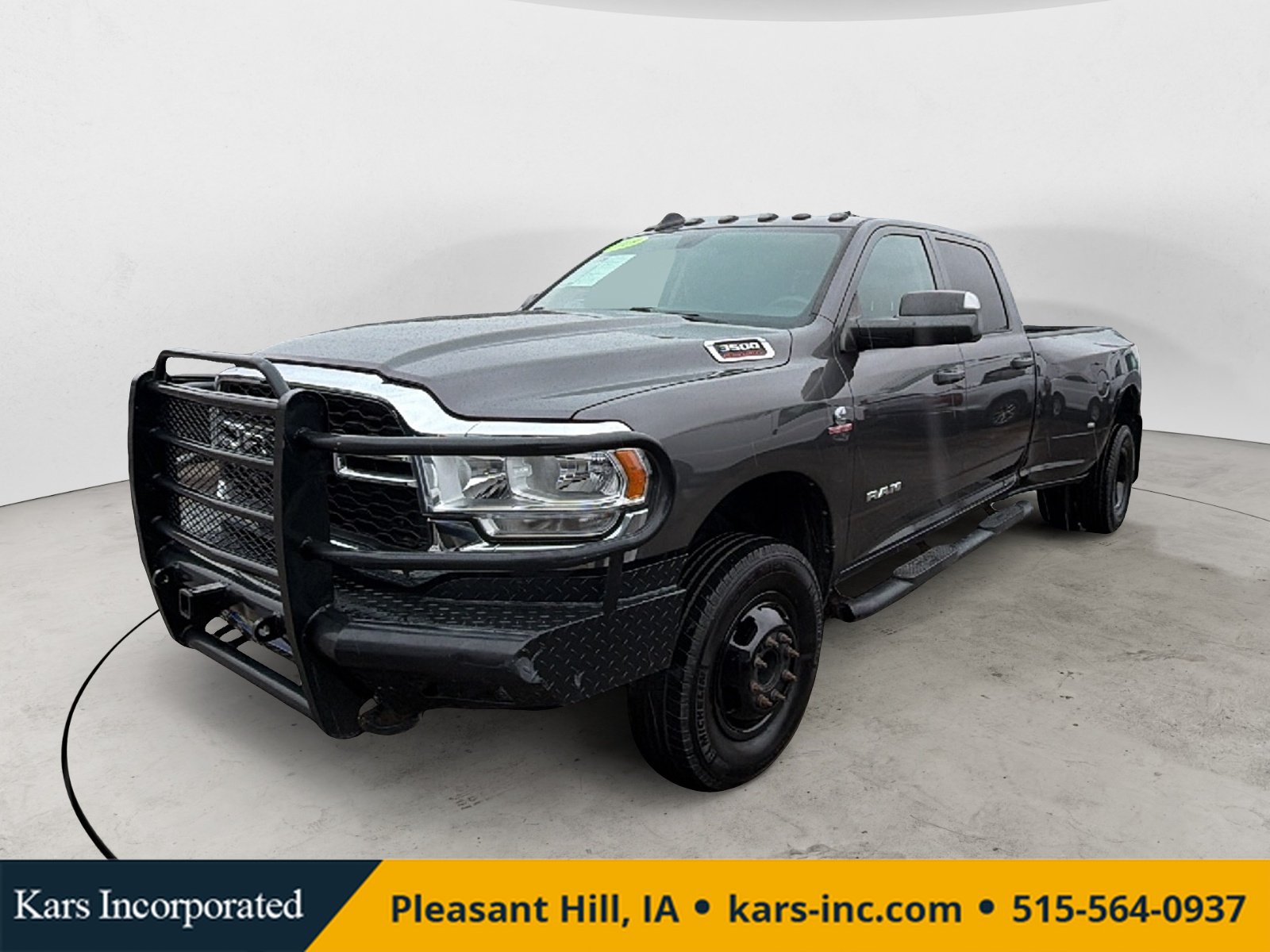 Used 2019 RAM 3500 Tradesman AWD/4WD image 1