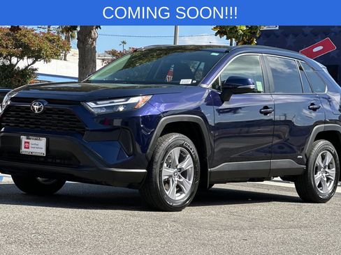 Certified 2025 Toyota RAV4 XLE AWD/4WD image 8