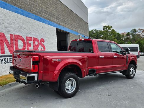 Used 2024 Ford F350 Lariat w/ Chrome Package AWD/4WD image 7