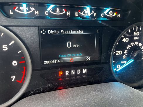 Used 2019 Ford F150 XLT w/ Equipment Group 302A Luxury AWD/4WD image 7