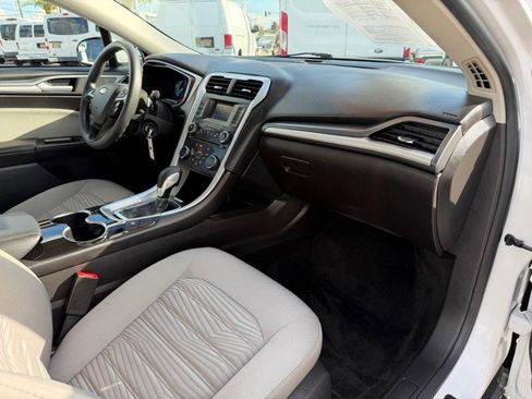 Used 2016 Ford Fusion S image 20