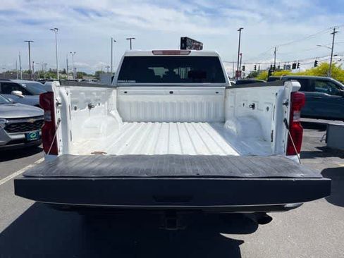 Certified 2022 Chevrolet Silverado 2500 Custom w/ Custom Convenience Package AWD/4WD image 11
