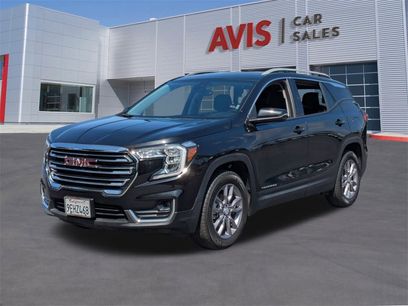 Used 2023 GMC Terrain SLT