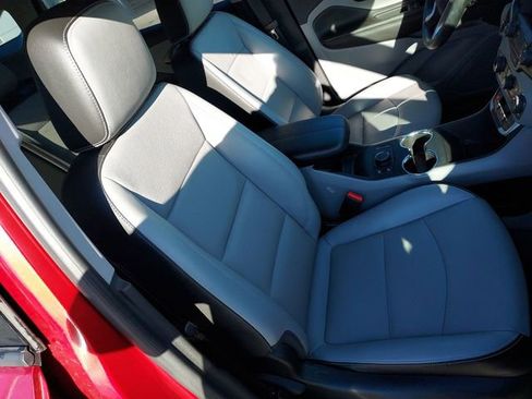 Certified 2023 GMC Terrain SLT image 26