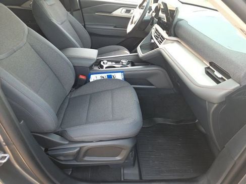 New 2026 Ford Explorer Active image 25