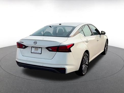 Used 2026 Nissan Altima 2.5 SV FWD image 14