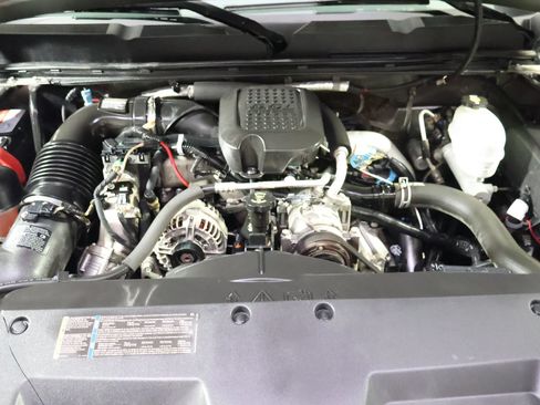 Used 2007 Chevrolet Silverado 2500 LT AWD/4WD image 22