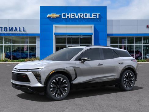 New 2025 Chevrolet Blazer EV RS image 2