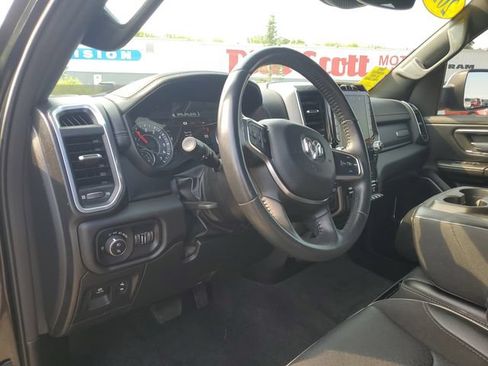 Used 2023 RAM 1500 Laramie AWD/4WD image 13