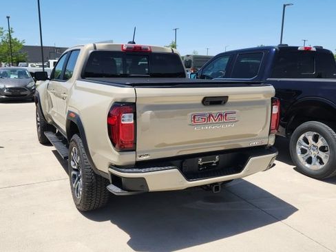 Used 2024 GMC Canyon AT4 w/ AT4 Premium Package AWD/4WD image 2