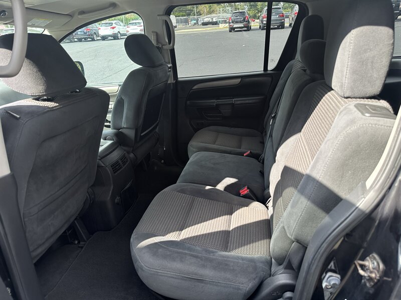 Used 2012 Nissan Armada SV AWD/4WD image 7