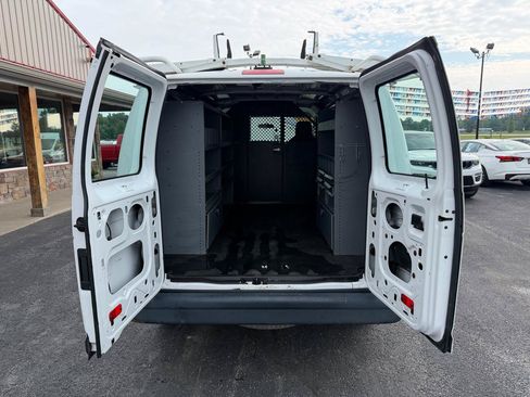 Used 2014 Ford E-150 and Econoline 150 RWD image 6