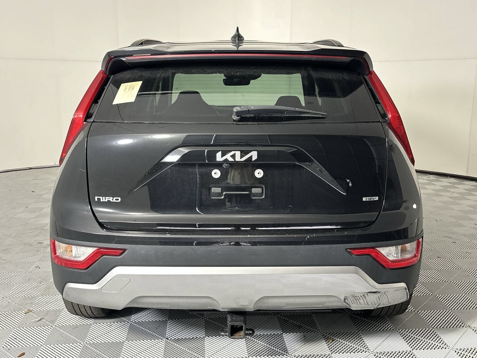 Used 2024 Kia Niro LX FWD image 7