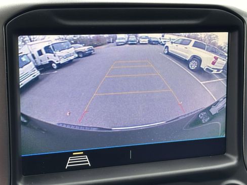 Used 2020 Chevrolet Silverado 1500 LT image 10