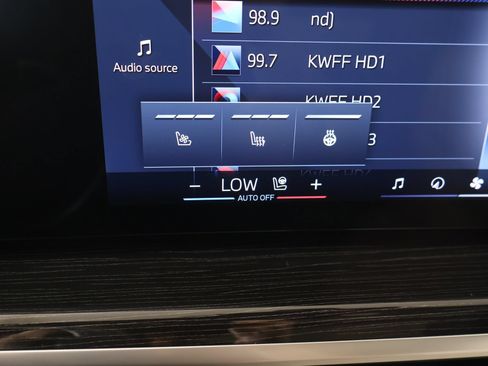 Used 2024 BMW X7 M60i w/ Executive Package AWD/4WD image 8
