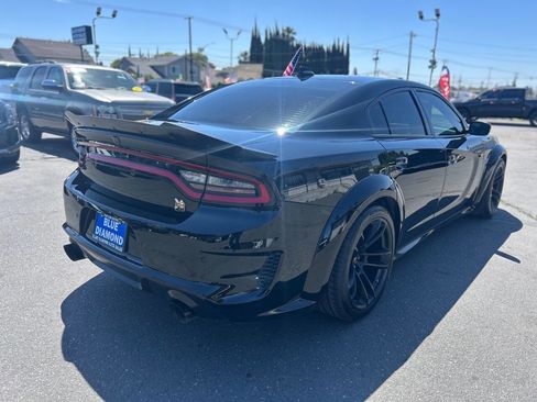 Used 2020 Dodge Charger Scat Pack RWD image 6
