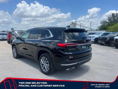 New 2026 Buick Enclave Preferred FWD image 5
