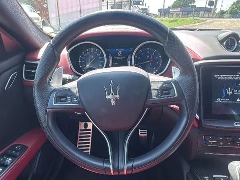 Used 2017 Maserati Ghibli S RWD image 10