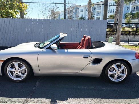 Used 1999 Porsche Boxster image 8