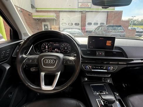 Used 2020 Audi Q5 2.0T Premium Plus AWD/4WD image 22