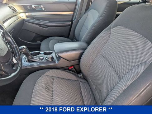 Used 2018 Ford Explorer XLT w/ Equipment Group 201A AWD/4WD image 23