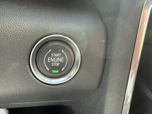 New 2026 GMC Acadia Elevation AWD/4WD image 18