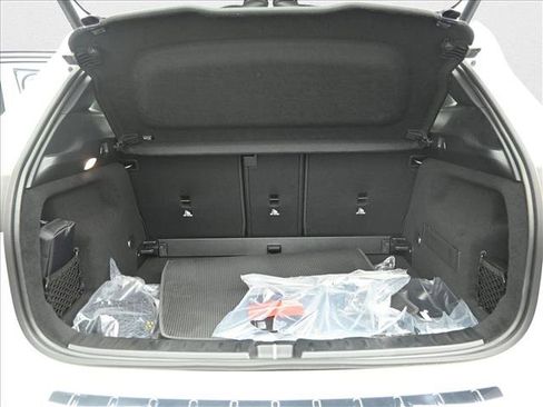 New 2025 Mercedes-Benz GLA 35 AMG 4MATIC image 22