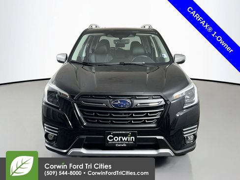 Used 2024 Subaru Forester Touring w/ Convenience Package image 4
