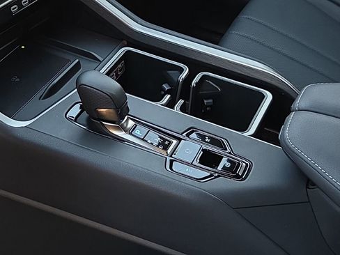 Certified 2025 Lexus TX 500h AWD w/ Technology Package image 13