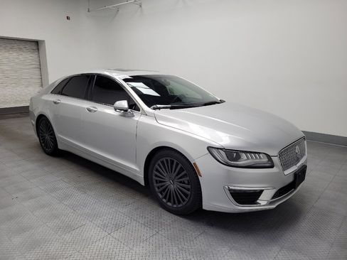 Used 2018 Lincoln MKZ Reserve image 11