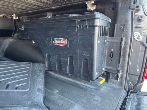 Used 2019 Ford F150 Lariat AWD/4WD image 7