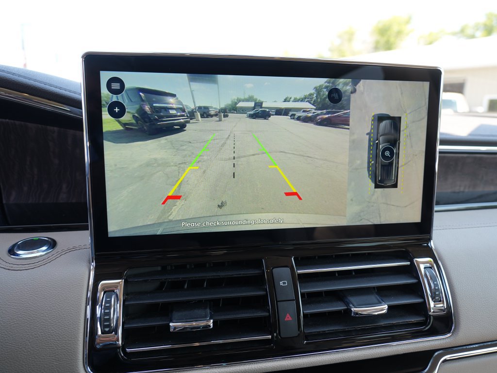 Used 2023 Lincoln Navigator Reserve AWD/4WD image 27