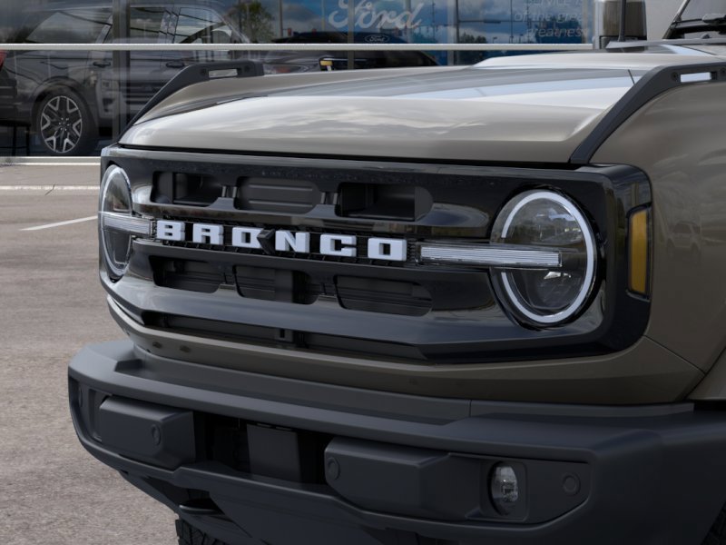 New 2026 Ford Bronco Outer Banks AWD/4WD image 24