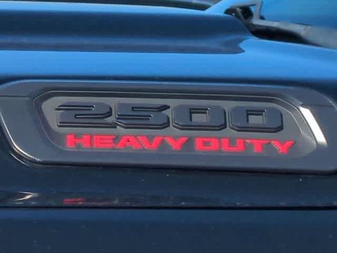 Used 2019 RAM 2500 Laramie w/ Black Appearance Package image 13