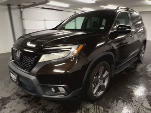 Used 2019 Honda Passport Touring image 4