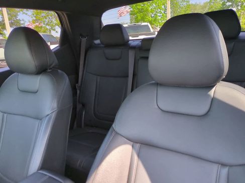 Used 2025 Hyundai Santa Cruz SEL FWD image 8