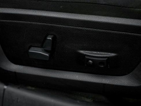 Used 2021 RAM 2500 Big Horn w/ Level 1 Equipment Group image 26