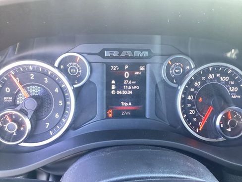 New 2026 RAM 1500 4x4 Crew Cab image 18