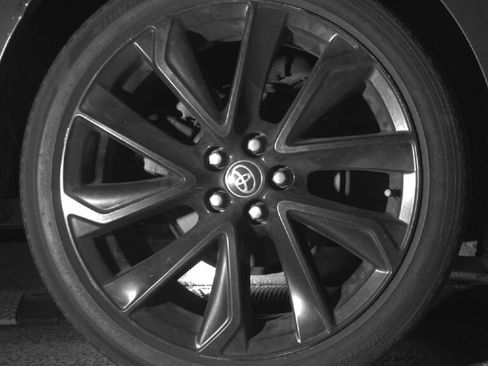 Used 2022 Toyota Corolla SE image 15