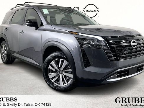 New 2026 Nissan Pathfinder SL AWD/4WD image 1