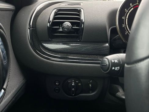 Used 2024 MINI Cooper Clubman S w/ Signature Upholstery Package image 14