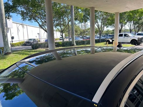 Used 2026 Genesis GV70 2.5T AWD/4WD image 17