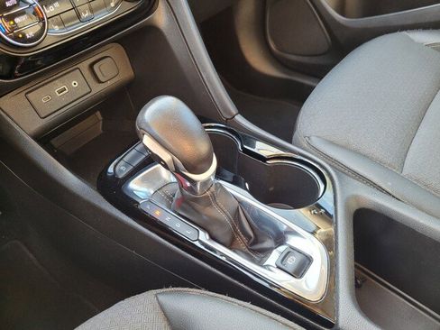 Used 2023 Buick Encore GX Select image 38