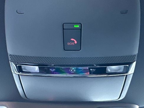 New 2026 Nissan Armada SL w/ Captain's Chari Seat Package image 39